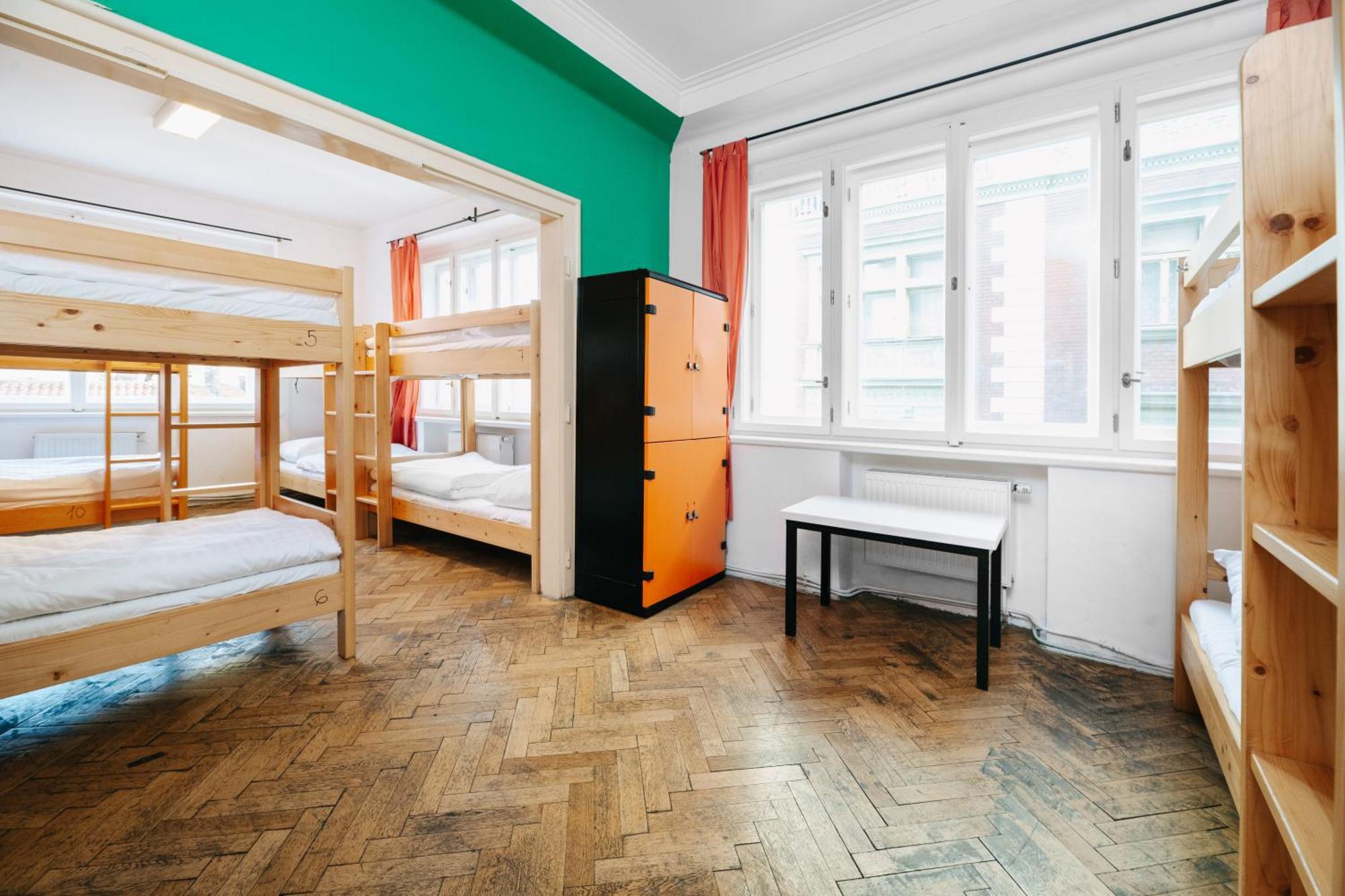 Benedikt City Center Hostel Πράγα Εξωτερικό φωτογραφία