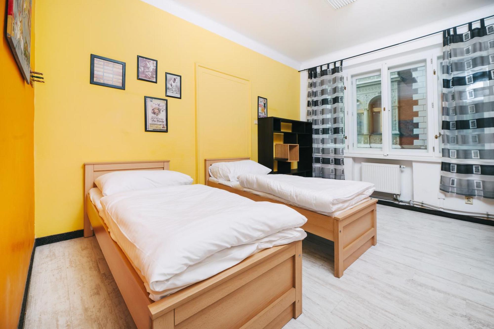 Benedikt City Center Hostel Πράγα Εξωτερικό φωτογραφία